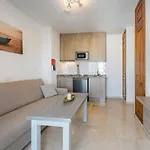 Klayman Olivina 3*