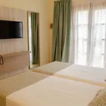 Klayman Olivina 3*