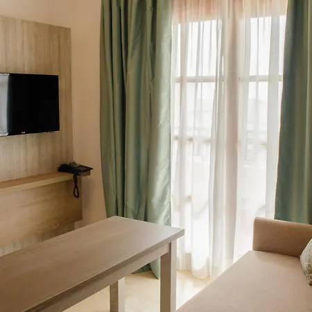 Klayman Olivina Лос Кристианос