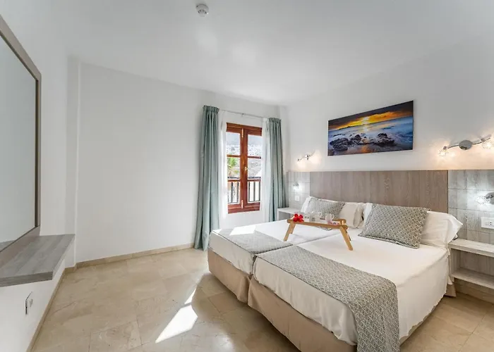 Lägenhetshotell Klayman Olivina Los Cristianos (Tenerife)