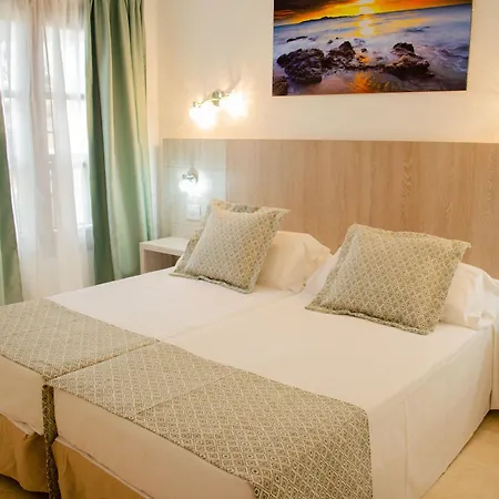 Klayman Olivina Los Cristianos (Tenerife)