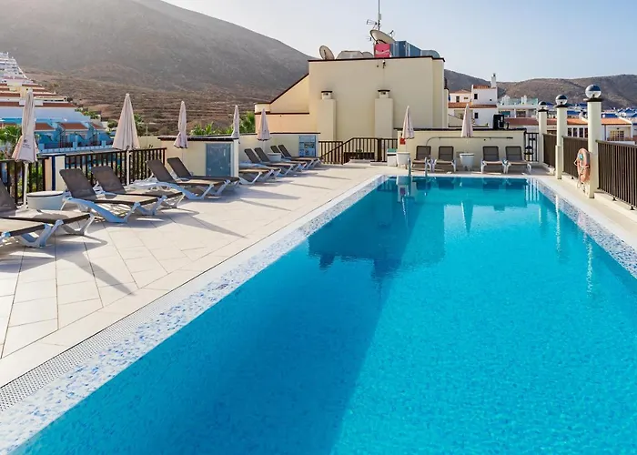 Klayman Olivina Aparthotel 3*