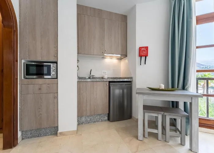Klayman Olivina 3* Лос Кристианос