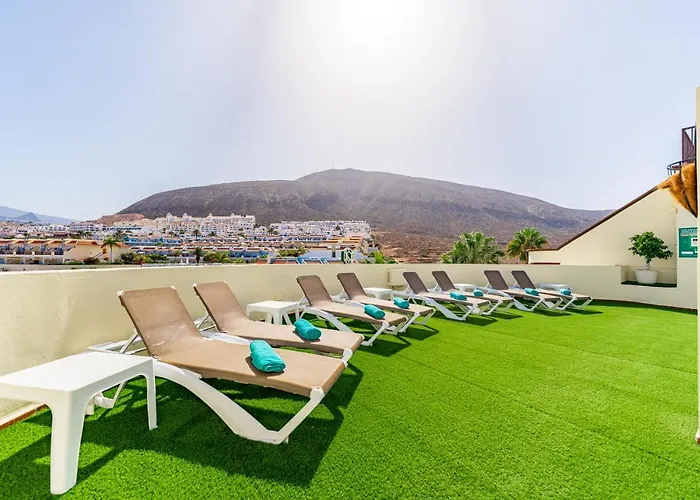 Klayman Olivina Aparthotel