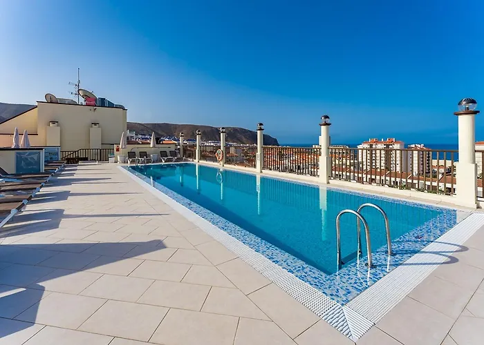 Klayman Olivina Aparthotel 3*