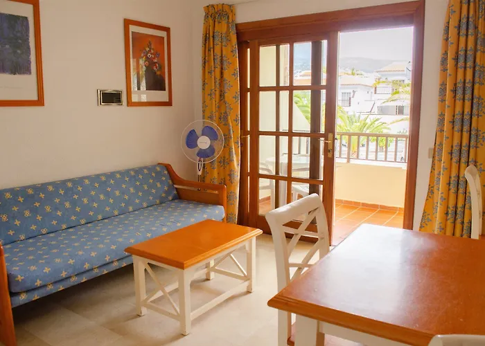 Klayman Olivina Aparthotel 3*