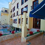 Klayman Olivina Hotel apartamentowy