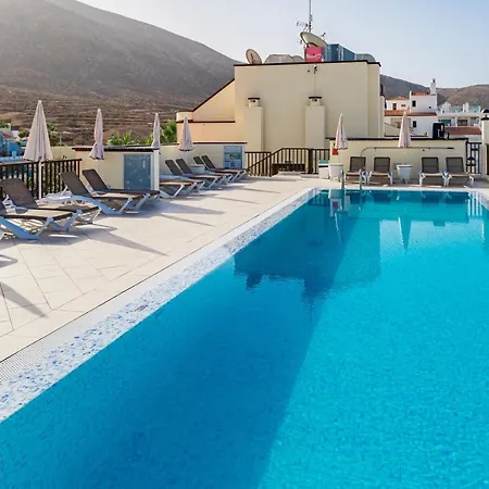 Klayman Olivina Apartmanhotel 3*