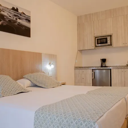 Klayman Olivina Hotel apartamentowy Los Cristianos (Tenerife)