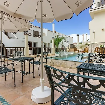 Klayman Olivina Apartmanhotel