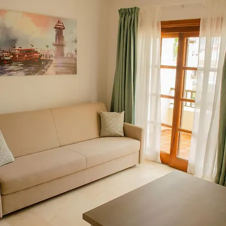 Hotel apartamentowy Klayman Olivina
