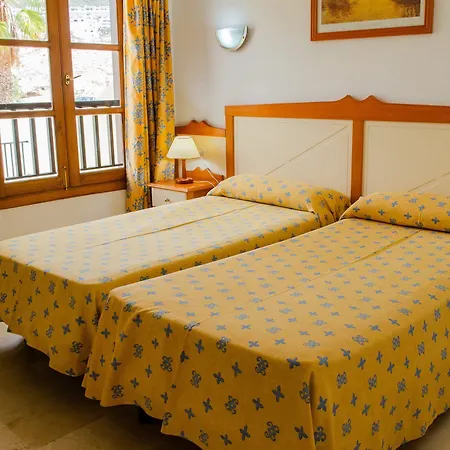 Klayman Olivina Los Cristianos (Tenerife)