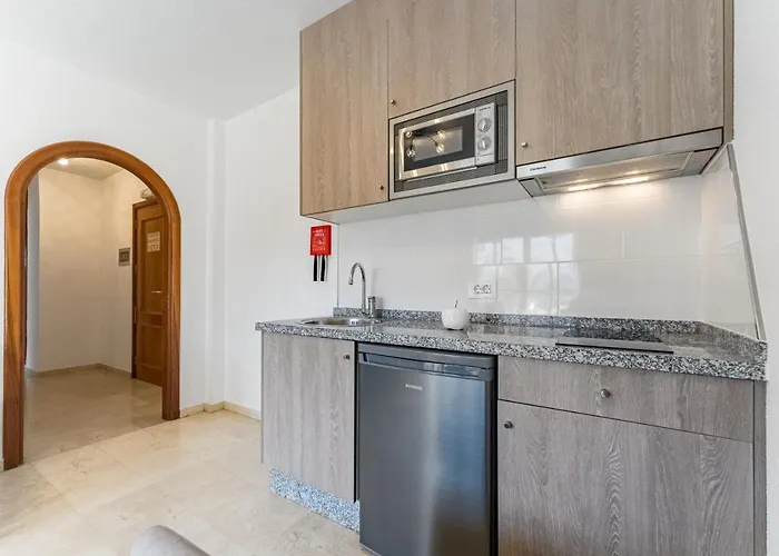 Hotel apartamentowy Klayman Olivina Los Cristianos (Tenerife)